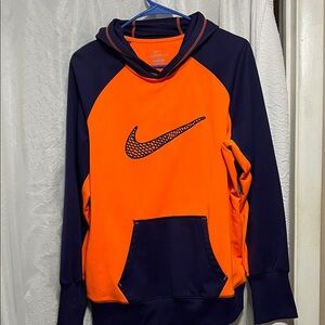 Nike Therma-Fit Sweatshirt in Vibrant Orange and Deep Purple
